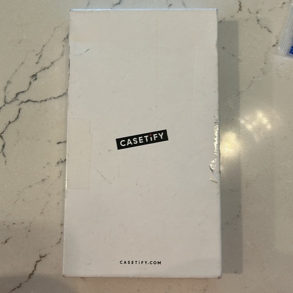 Casetify phone case (mirror) - Picture 3 of 4